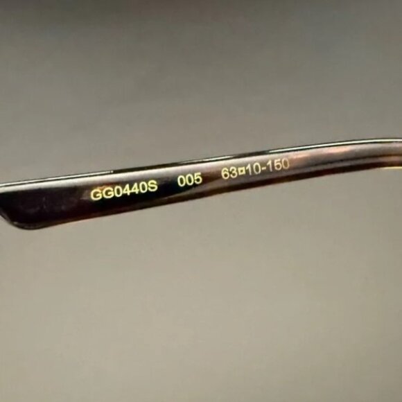 Gucci Gray Aviator Sunglasses - Picture 5 of 7